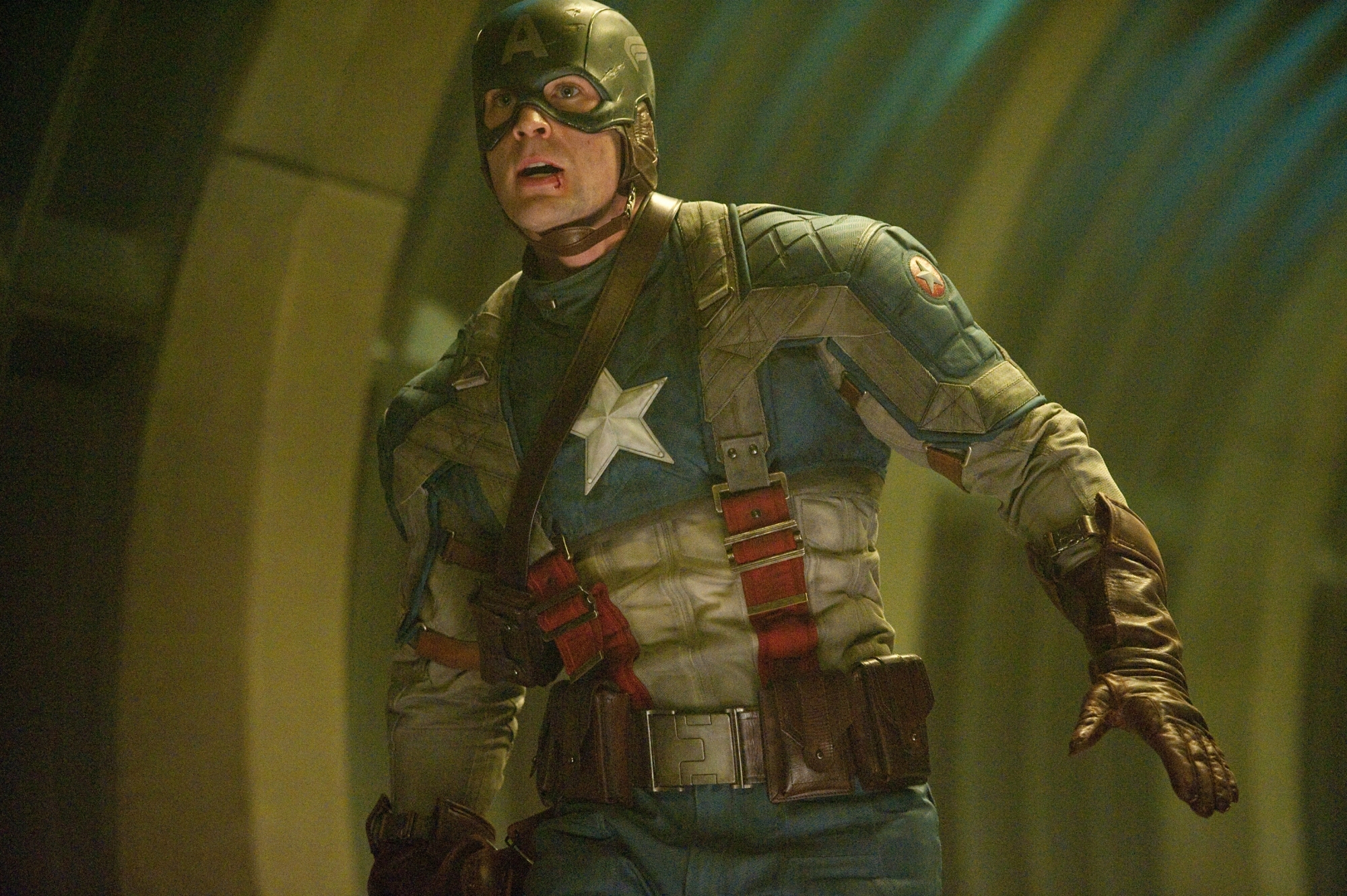 Captain America: The First Avenger – Kisah Pahlawan dari Perang Dunia II