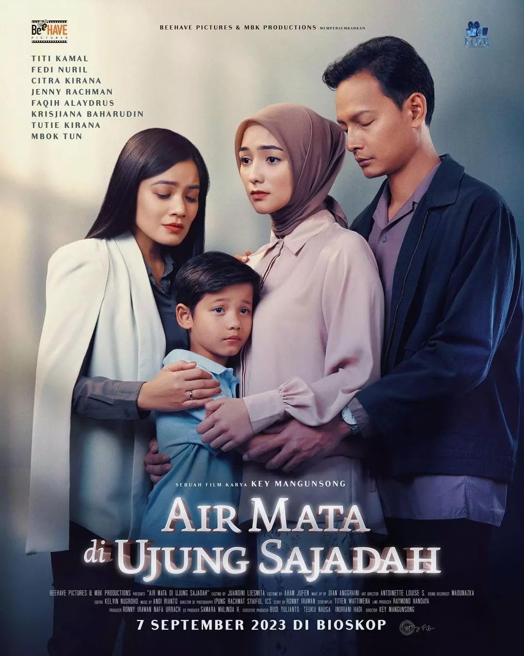 Mengupas Makna dan Pesan dalam Film Air Mata di Ujung Sajadah