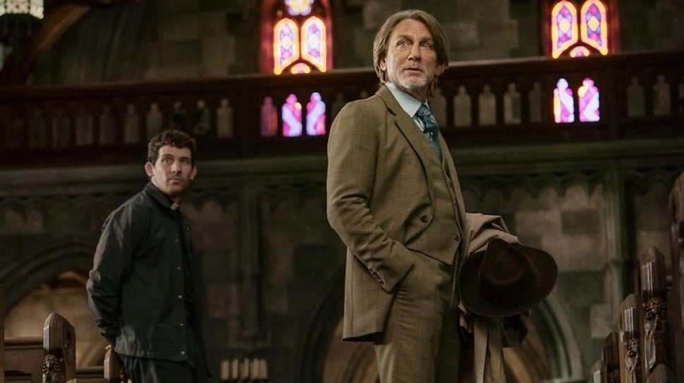 Ulasan Film Wake Up Dead Man: Misteri Knives Out yang Menegangkan